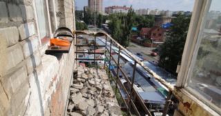 Демонтаж балкона Кашира, цена от 3005 руб.