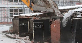 Снос гаража и вывоз мусора в Кашире - Быстро и качественно от Сварной-Кшр от 2109 рублей