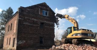 Демонтаж кирпичного дома Кашира, цена от 3005 руб.
