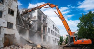 Промышленный демонтаж зданий Кашира, цена от 3005 руб.