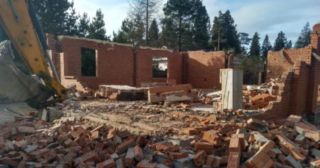 Демонтаж 1 этажного дома Кашира, цена от 1635 руб.