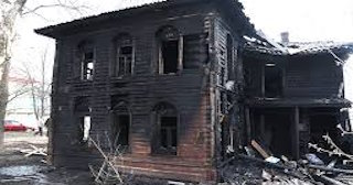 Демонтаж дома после пожара в Кашире - Быстро и надежно от Сварной-Кшр от 2214 рублей